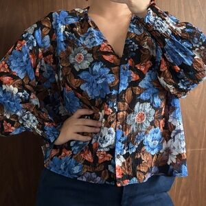 Zara Textures Flowy Floral Blouse - Blue and Brown Blouse, size M.